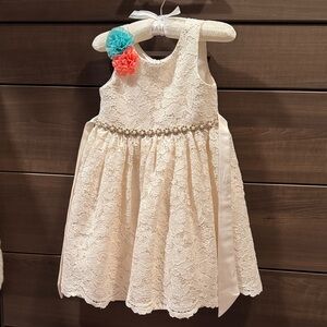 Elegant Cream Lace Kids Dress with Floral Accents, 3T